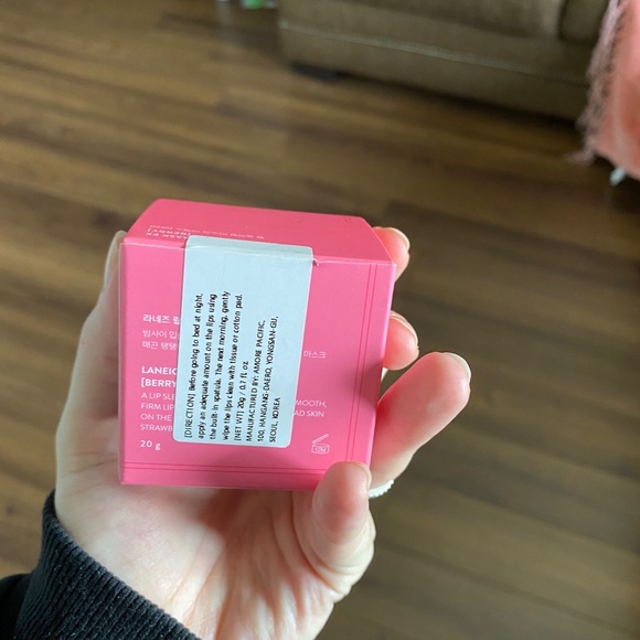 Laniege water sleeping mask (berry) - Picture 3 of 4